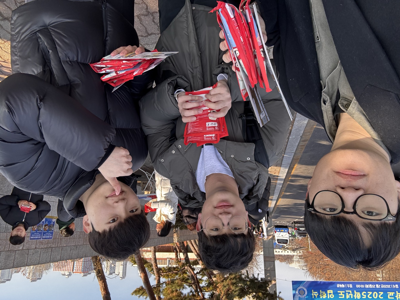새 학기 캠퍼스 전도